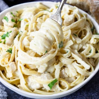 Chicken Alfredo Pasta